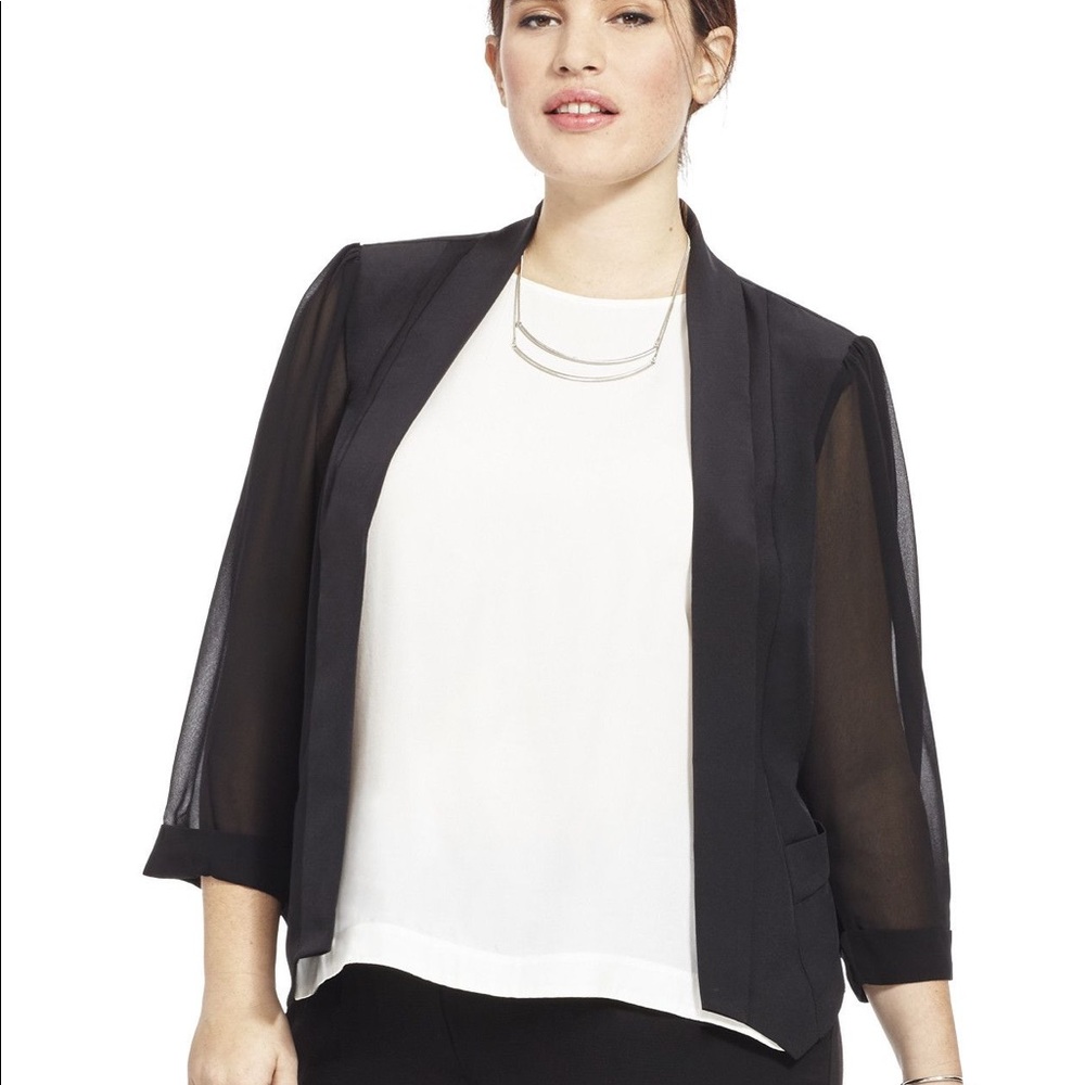City chic lightweight blazer and soft shoulder pad